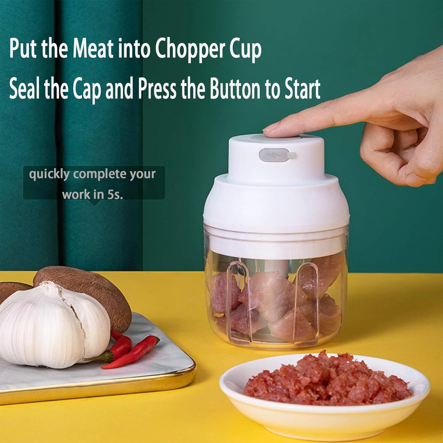 Electric Mini Food Chopper,250Ml Portable Garlic Chopper with USB Charging Function, Mini Food Slicer for Onion Vegetables Chili Ginger Meat Nuts Fruits Salad (White)